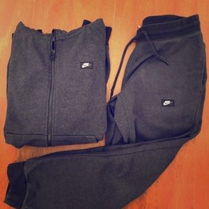 Nike full suit. Full zip hoodie bottoms Joggers